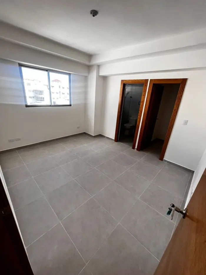 Apartamento de 2 habitaciones en Renacimiento Foto 7209062-5.jpg