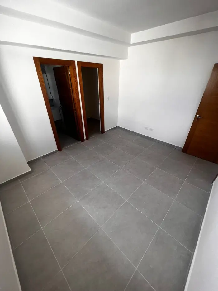 Apartamento de 2 habitaciones en Renacimiento Foto 7209062-9.jpg