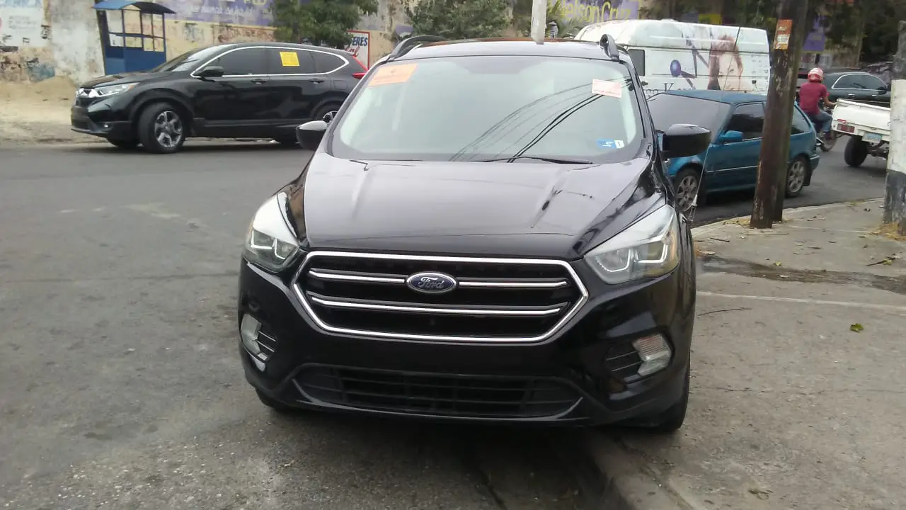 Ford Escape SE Ecoboost 4WD 2017 Foto 7209117-1.jpg