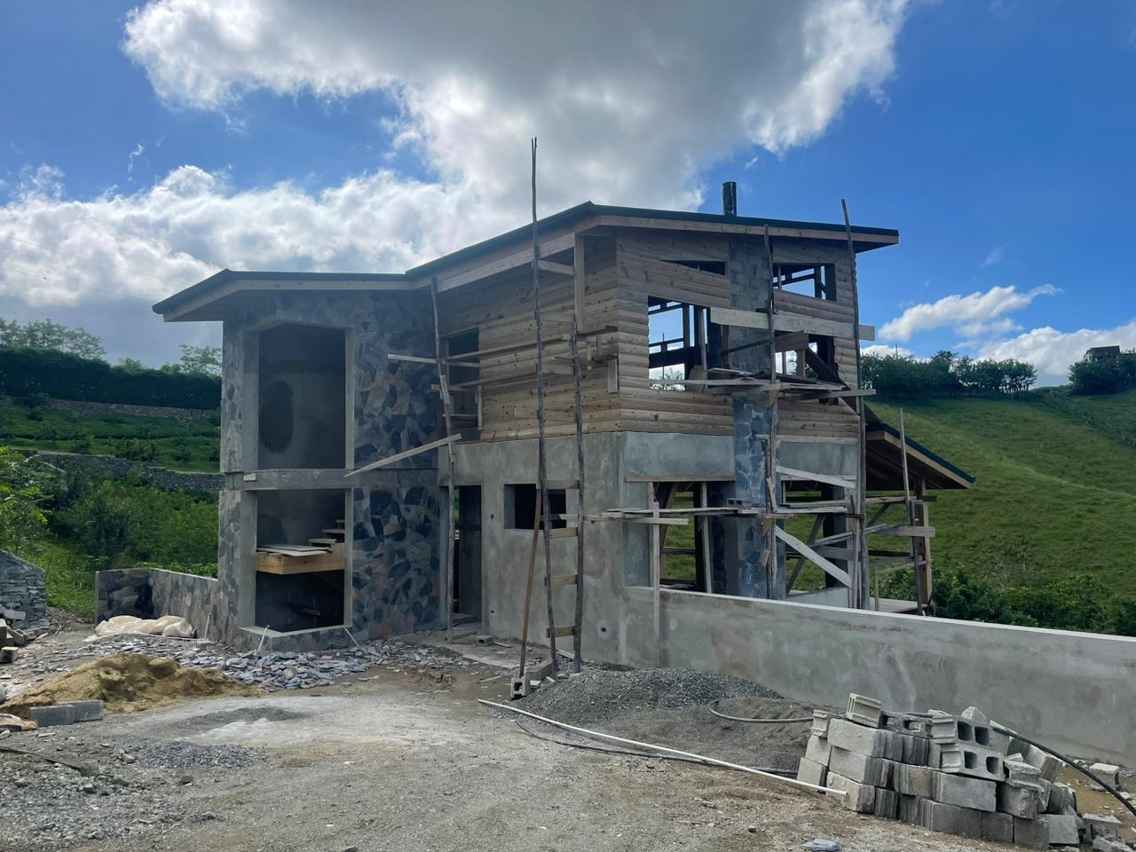 Villa en Construcción en Venta en Jarabacoa Foto 7209156-3.jpg