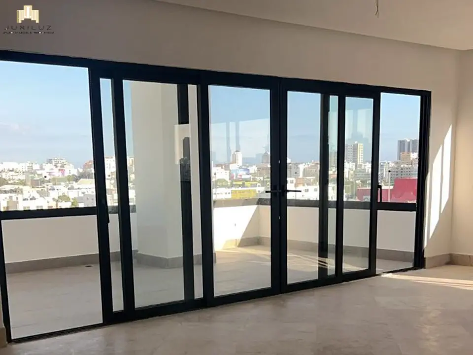 APARTAMENTO AMPLIO Y HERMOSO EN ALQUILER UBICADO EN EL SECTOR EL MILLO Foto 7209456-j2.jpg