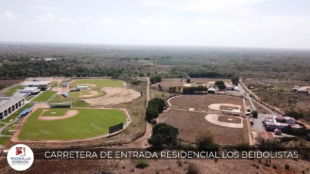 Propietaria vende solar Residencial Los Beisbolistas próximo a playa Foto 7209672-n1.jpg