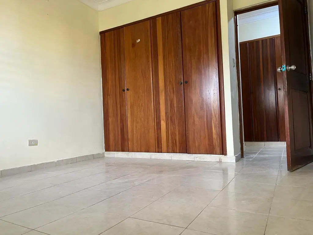 ALQUILER DE PRECIOSO APARTAMENTO UBICADO EN AV. REP. DE COLOMBIA Foto 7210136-3.jpg