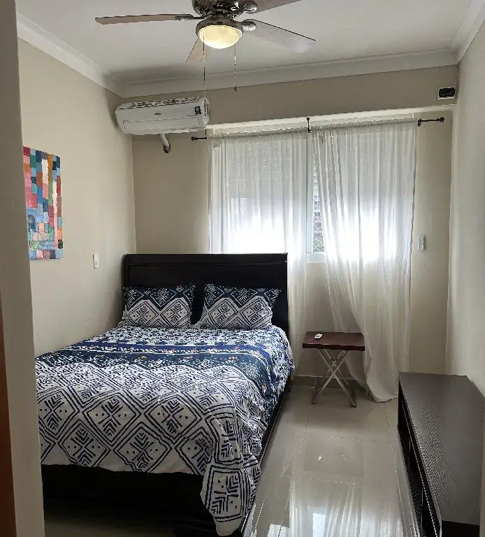 Apartamento En Alquiler Amueblado 3 Habitaciones Evaristo Morales Foto 7210177-5.jpg