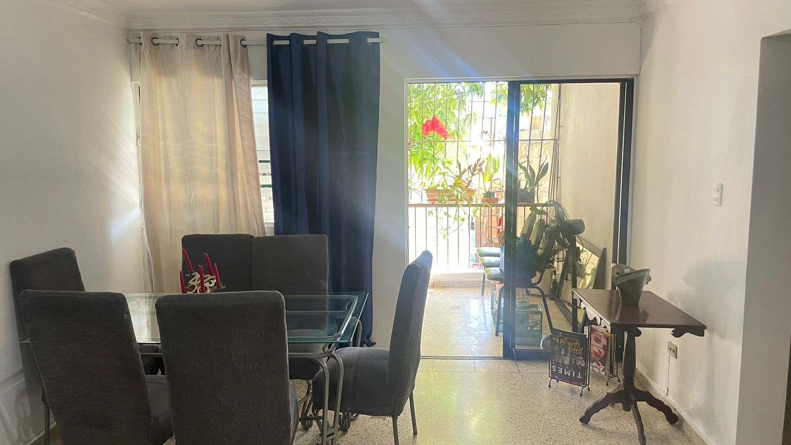 VENDO APARTAMENTO UBICADO EN LA AV IBEROAMERICANA SANTO DOMINGO ESTE Foto 7210187-5.jpg