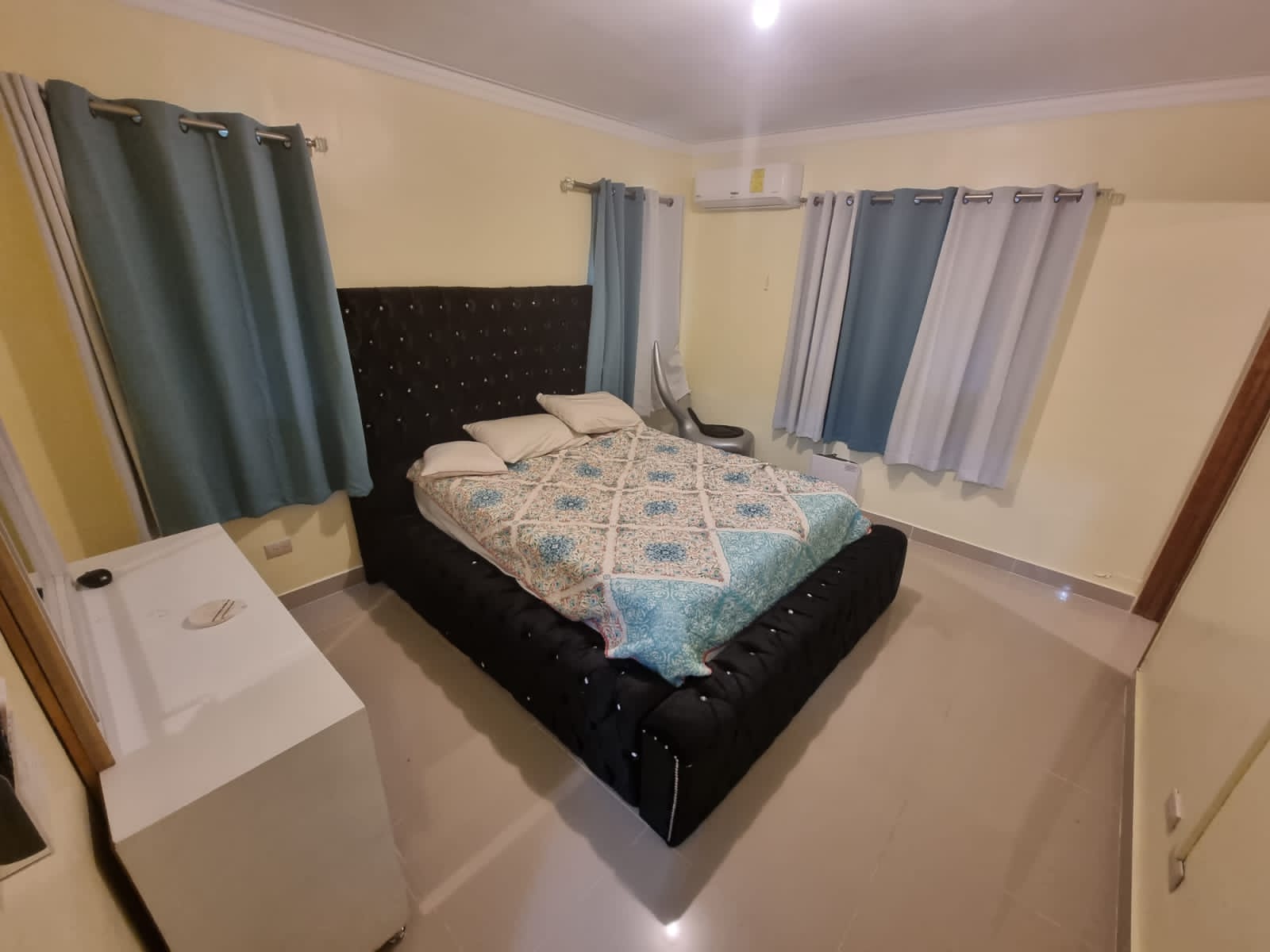 Alquilo Apartamento Amueblado 2do Piso Tipo B Modificado Foto 7210974-4.jpg