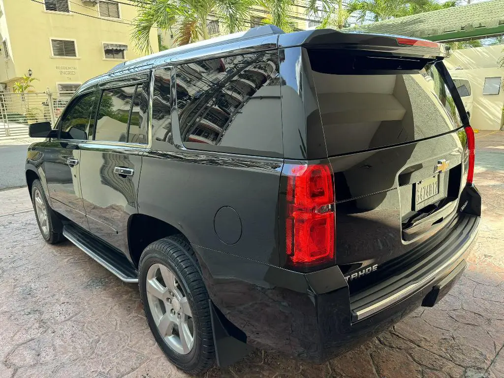 Chevrolet Tahoe Premier 2019 Foto 7211037-8.jpg