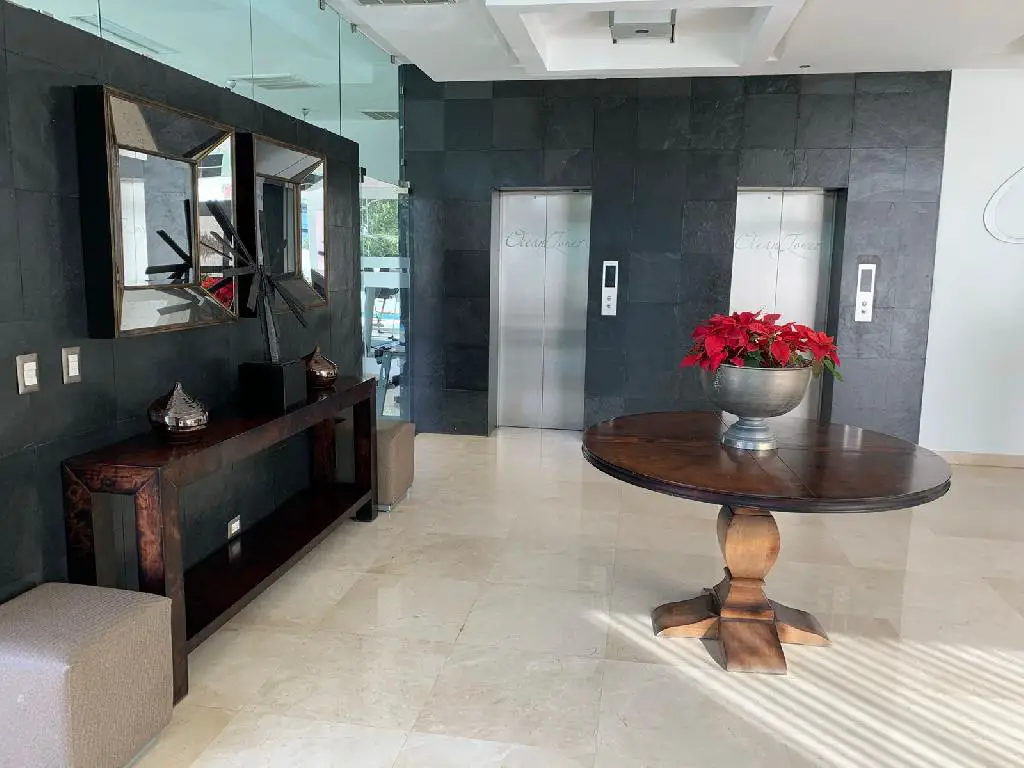 Te ofrezco este precioso apartamento en la avenida Anacaona con vista  Foto 7212407-4.jpg