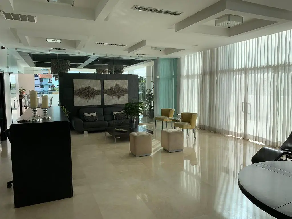 Te ofrezco este precioso apartamento en la avenida Anacaona con vista  Foto 7212407-5.jpg