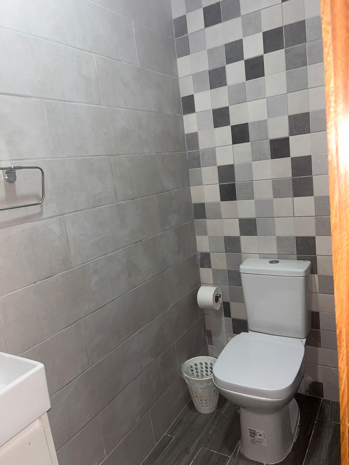 1454 ALQUILER DE APARTAMENTO AMUEBLADO-GAZCUE Foto 7212428-2.jpg