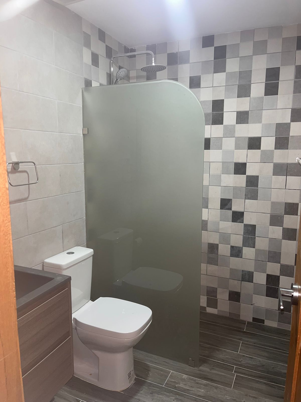 1454 ALQUILER DE APARTAMENTO AMUEBLADO-GAZCUE Foto 7212428-5.jpg