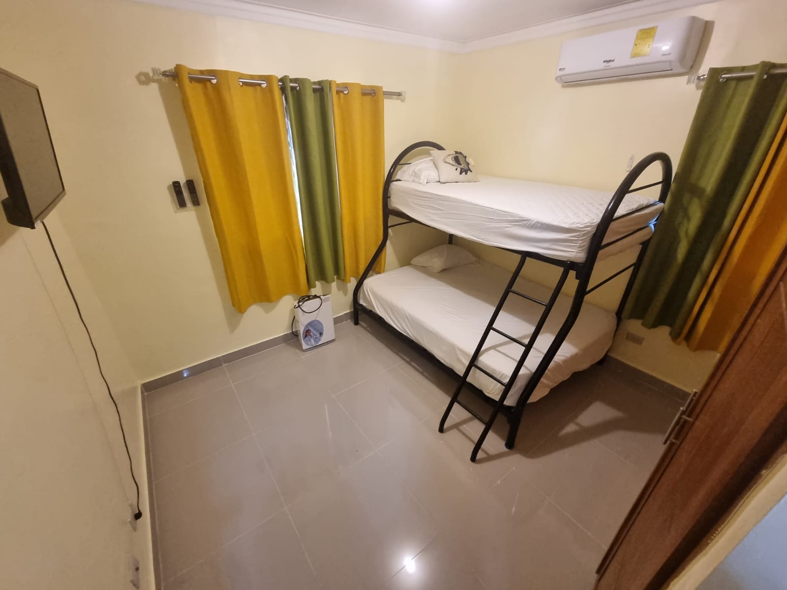 Alquilo Apartamento Amueblado 2do Piso Tipo B Modificado Manzana Q2 se Foto 7212458-2.jpg