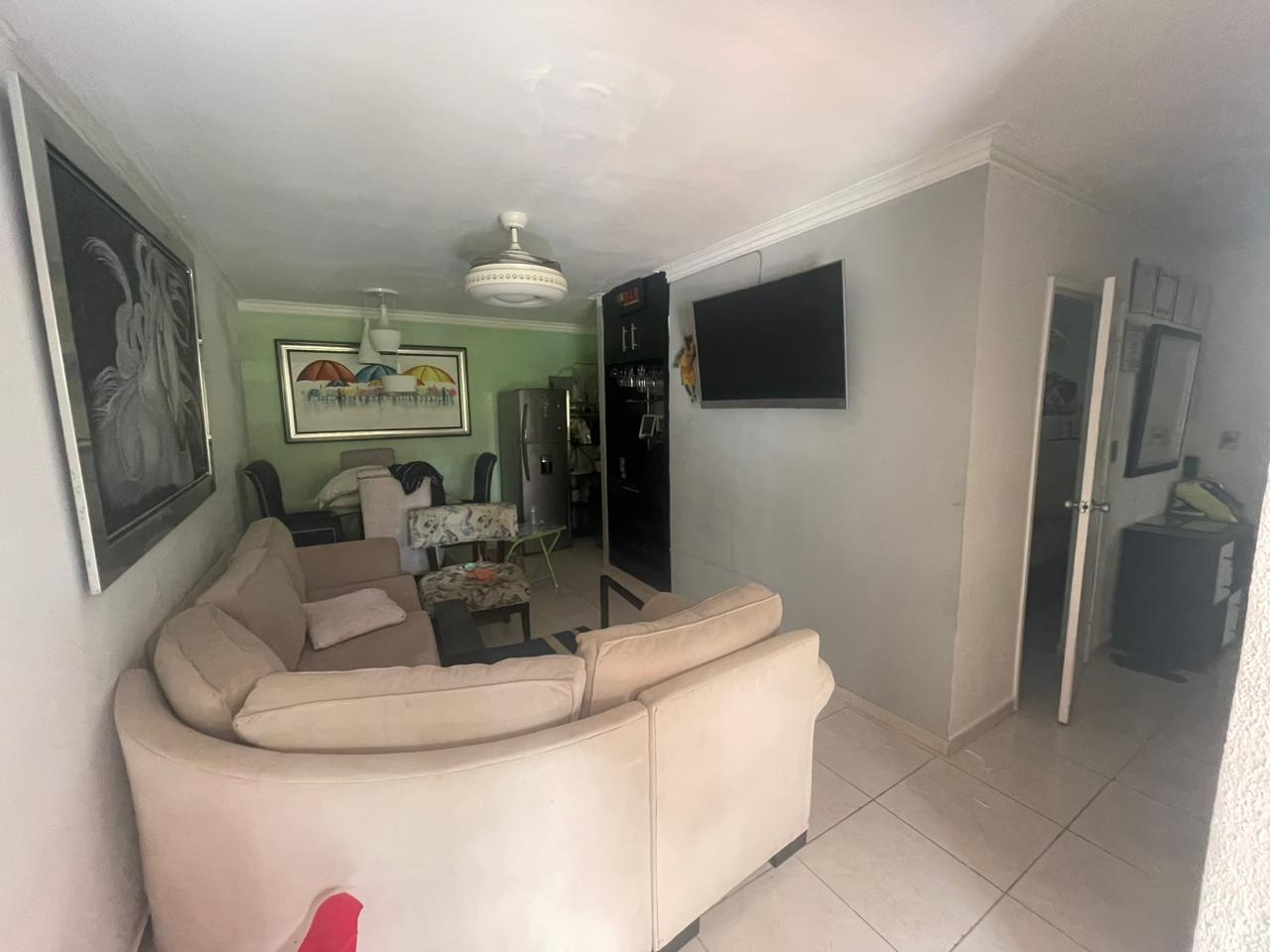 apartamento en venta en un 2do piso en la  Jacobo Majluta Foto 7212688-9.jpg