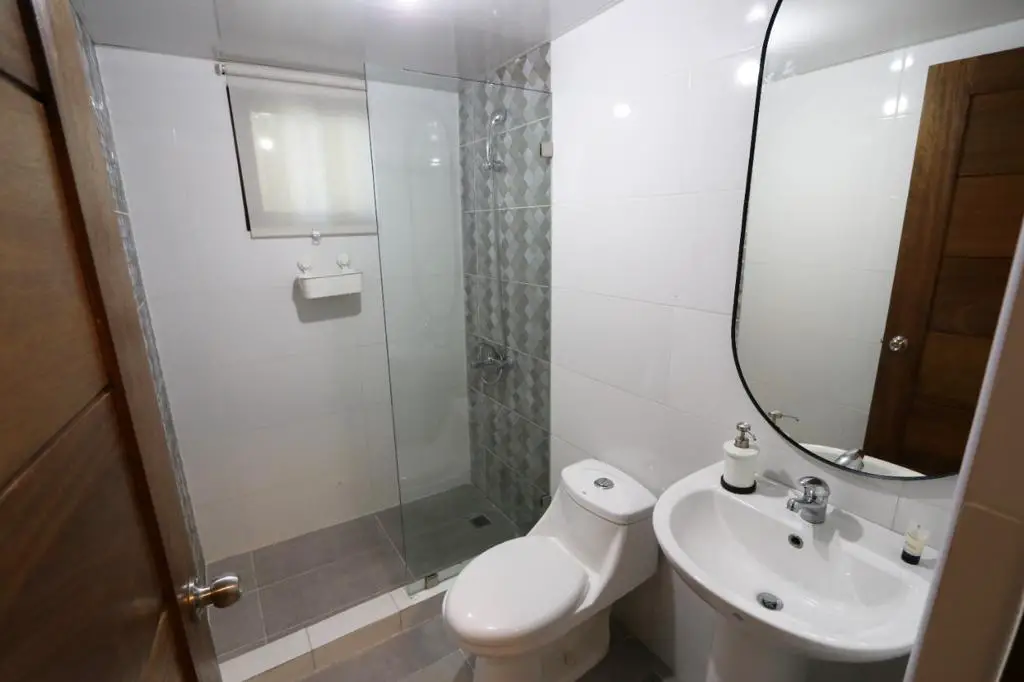 Es Hermoso apartamento en alquiler ubicado en Evaristo Morales Foto 7212867-4.jpg