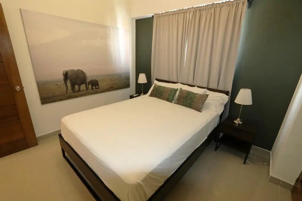 Es Hermoso apartamento en alquiler ubicado en Evaristo Morales Foto 7212869-3.jpg