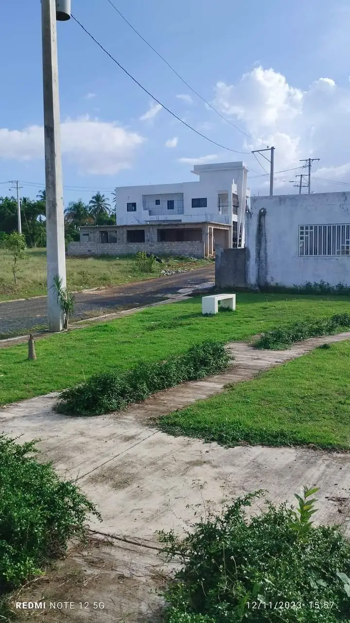 SOLARES EN VENTA CON TITULO Y FIAO EN SANTO DOMINGO NORTE Foto 7213506-2.jpg