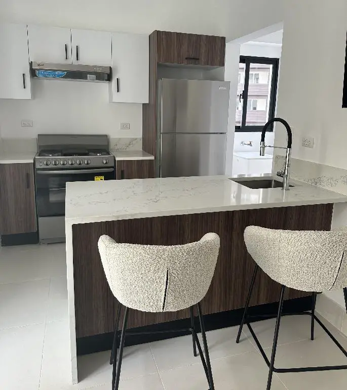 Apartamento En Alquiler Amueblado De 1 Habitación En El Ensanche Serra Foto 7214024-4.jpg