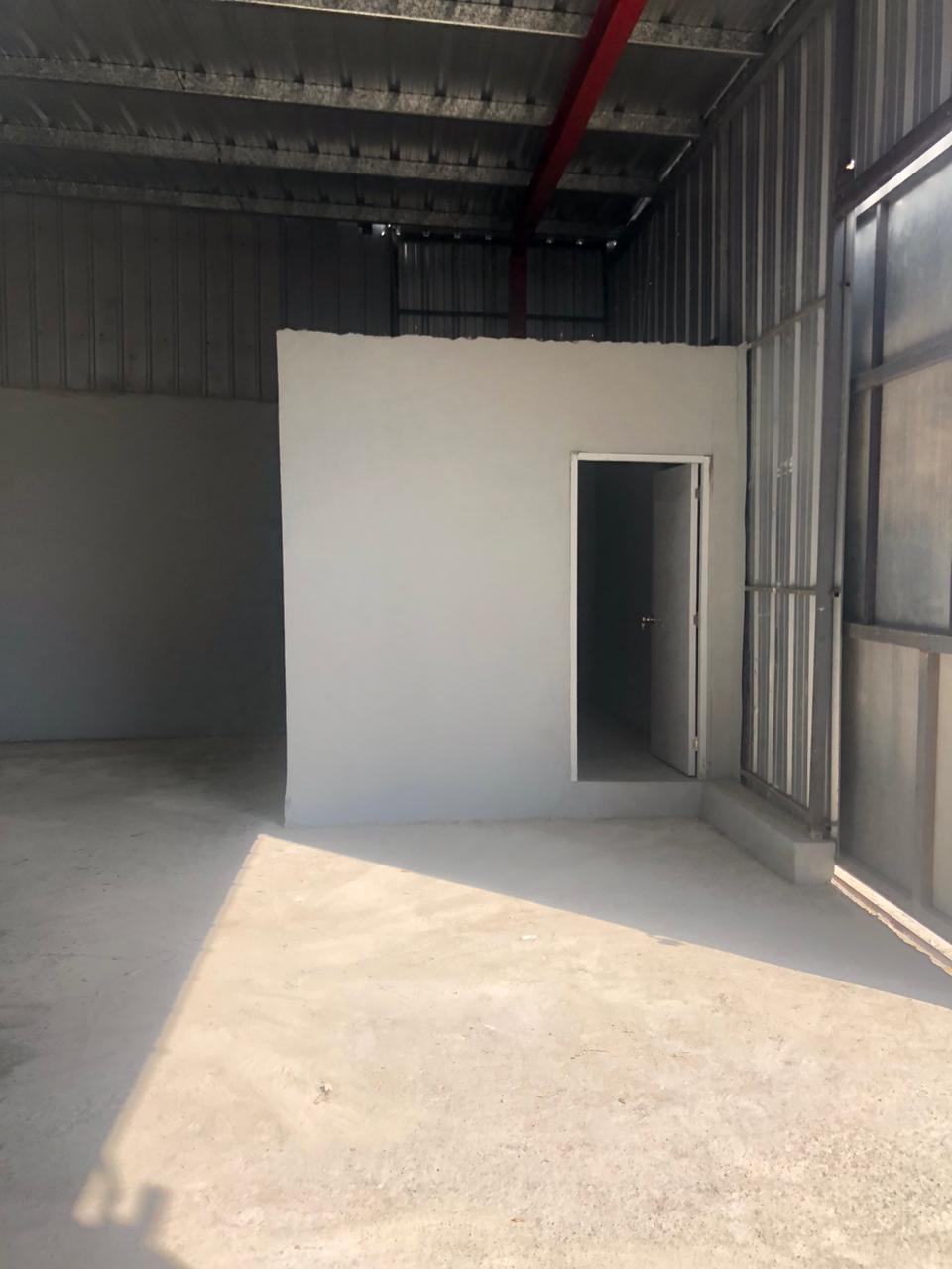Nave en Alquiler Uso Comercial  Foto 7215200-2.jpg