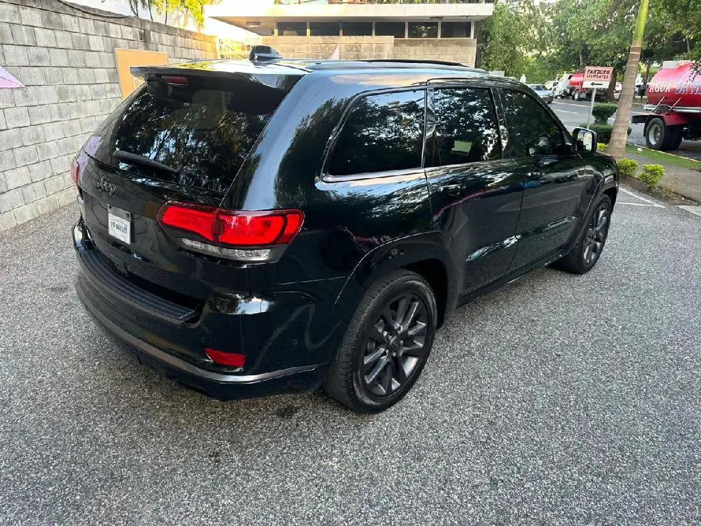 Vendo Jeep Grand Cherokee Overland 2018 Foto 7215473-4.jpg