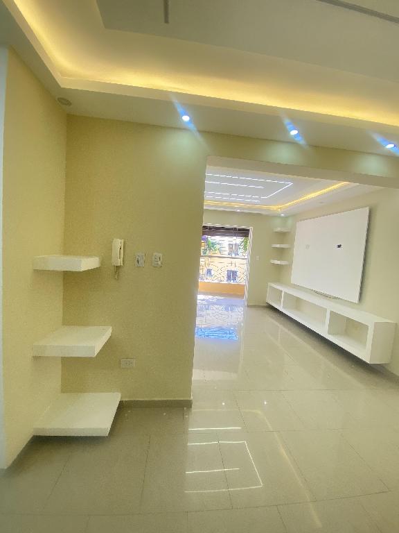Apartamento en alquiler con luz incluida Santo Domingo este  Foto 7215688-7.jpg