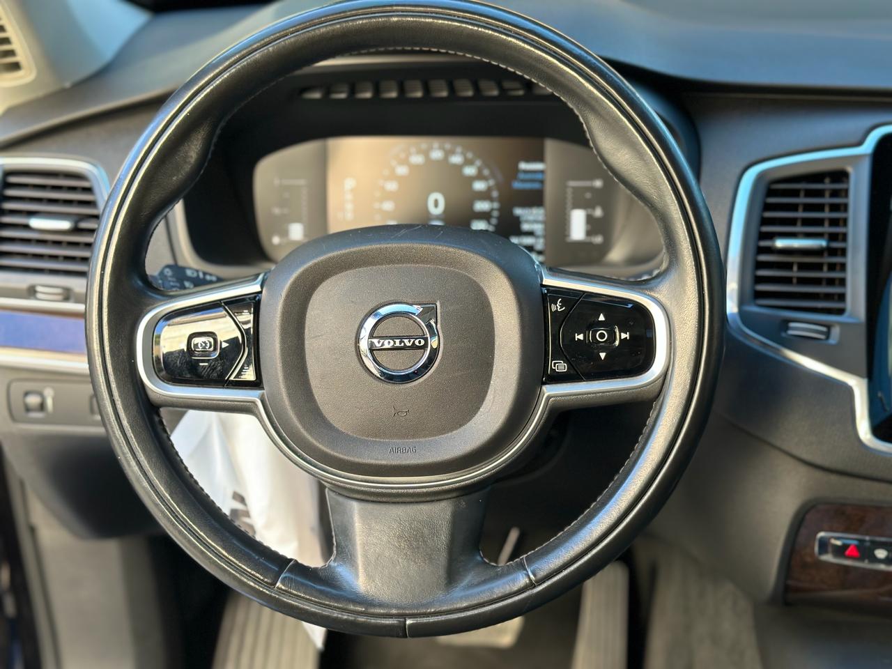 Volvo XC90 Momentum T5 2018 en Santo Domingo Oeste Foto 7215982-7.jpg
