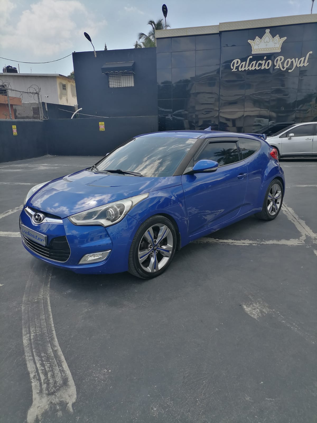 Vendo Hyundai Veloster 2012 Foto 7217105-1.jpg