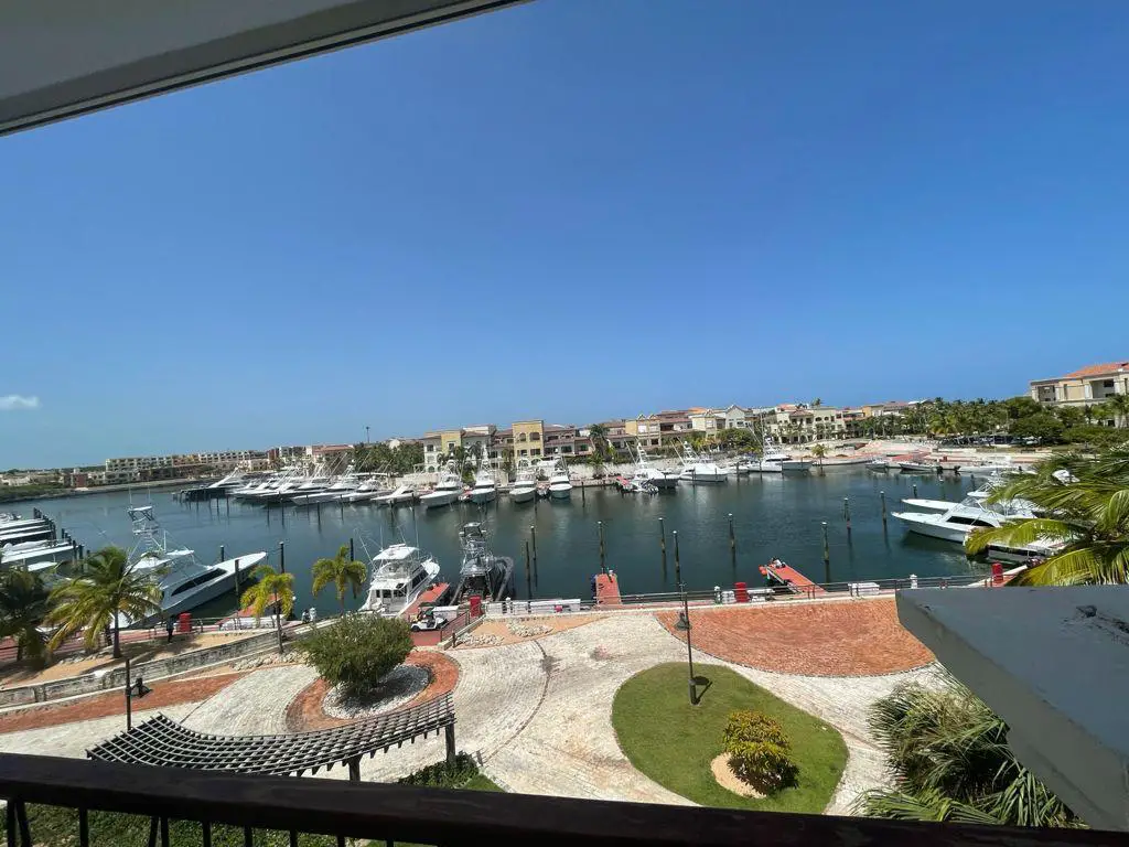 Vendo En La Marina De Cap. Cana Apartamento De Lujo  375 Mt amueblado Foto 7217832-1.jpg