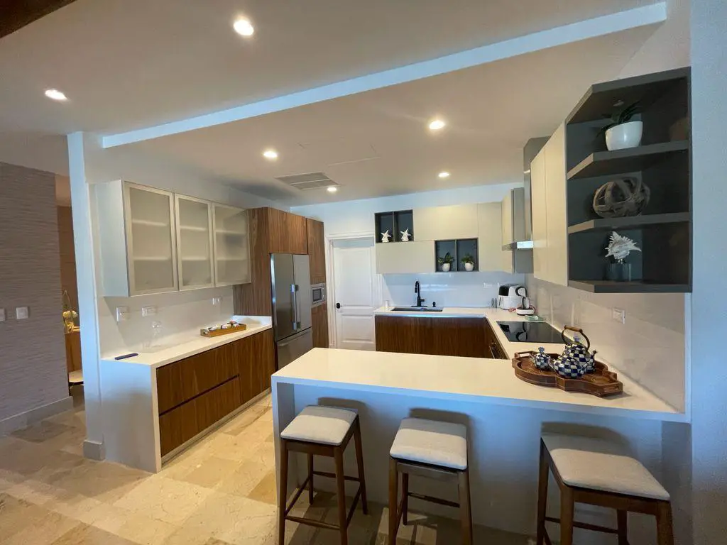 Vendo En La Marina De Cap. Cana Apartamento De Lujo  375 Mt amueblado Foto 7217832-5.jpg
