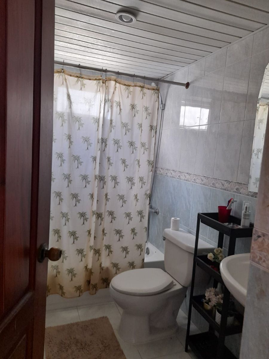 Apartamento Clásico en Evaristo Morales 175 metros Foto 7217849-4.jpg