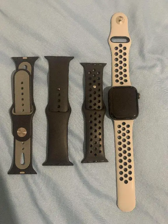 Vendo Apple Watch SE NIKE Foto 7218212-1.jpg