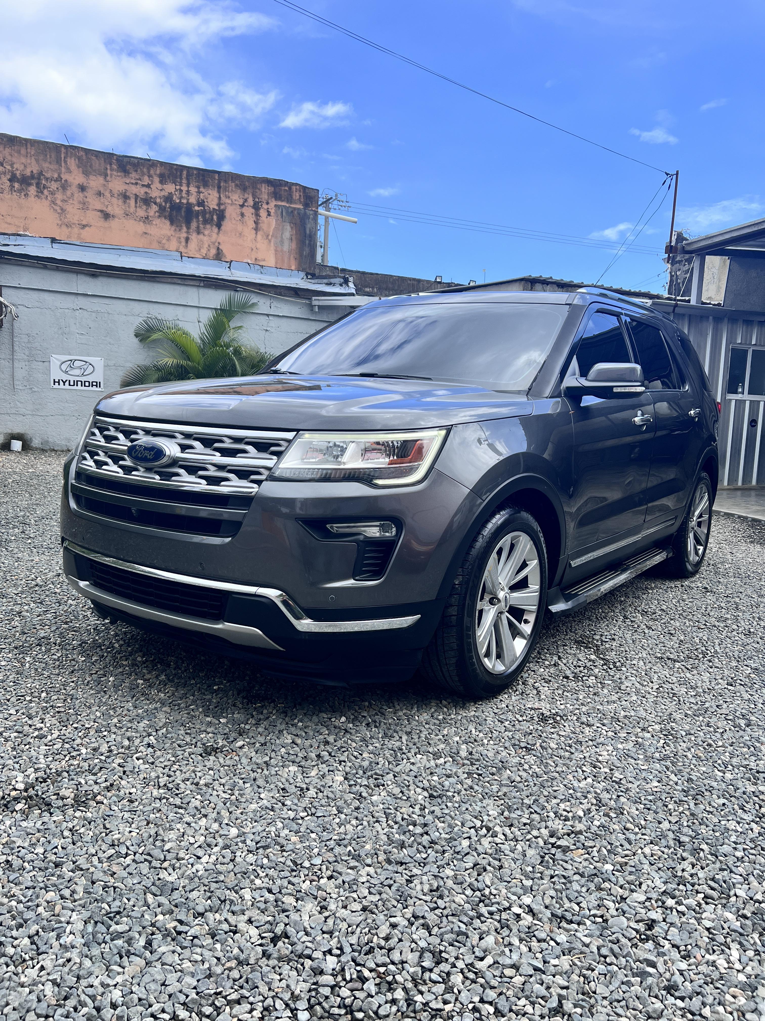Ford Explorer Limited 2018 en San Pedro de Macorís Foto 7218298-7.jpg