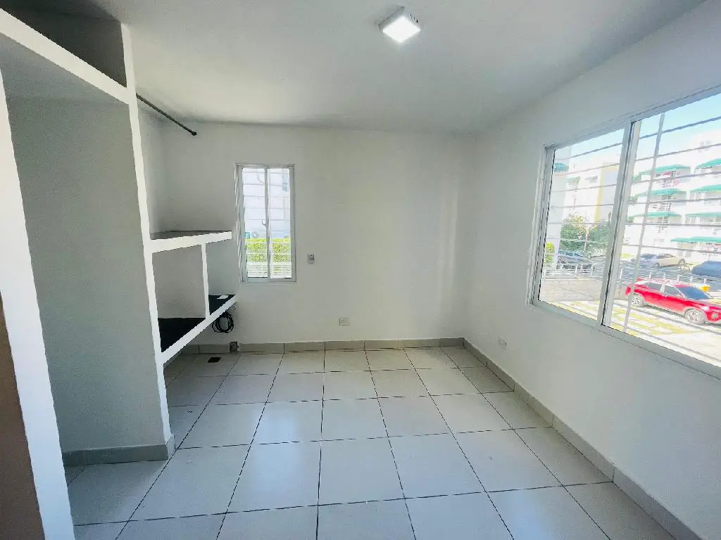 Apartamento en Venta en Santo Domingo Norte 2do Piso Res Colinas del R Foto 7218324-5.jpg