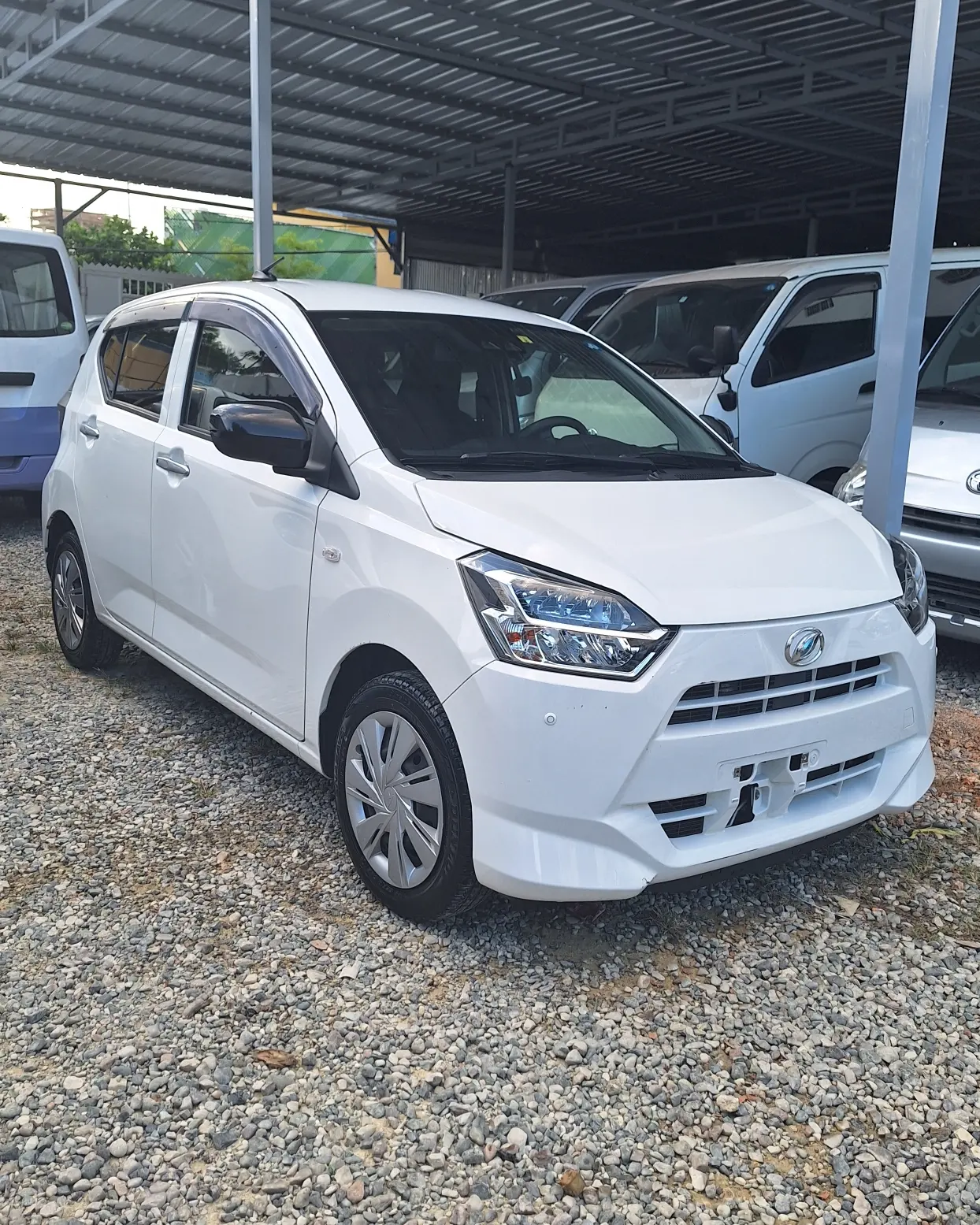 Daihatsu mira 2018 Foto 7218536-1.jpg