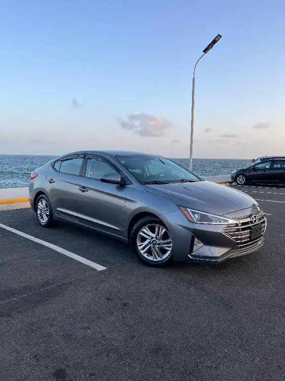 HYUNDAI ELANTRA 2019 SEL CLEAN Foto 7218939-2.jpg