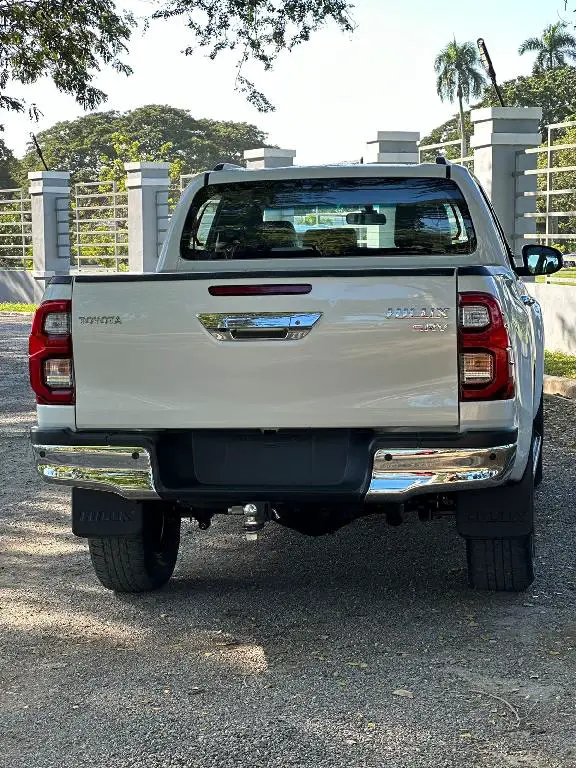 Toyota Hilux Limited 2022 · FINANCIAMIENTO DISPONIBLE✅ Foto 7219200-8.jpg