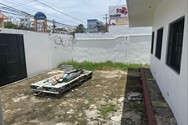 ALQUILO CASA EN ZONA COMERCIAL CON 640mts Foto 7219507-9.jpg