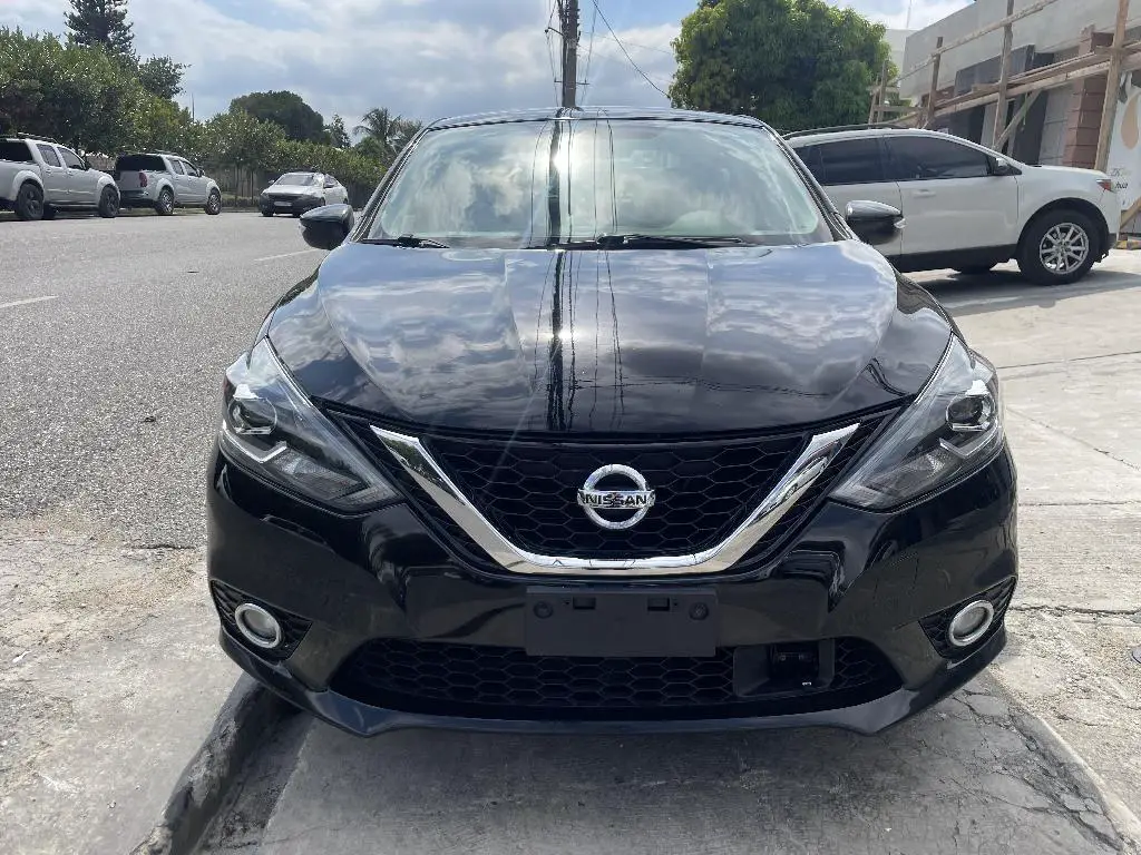 Nissan Sentra sr 2019 Foto 7220092-1.jpg