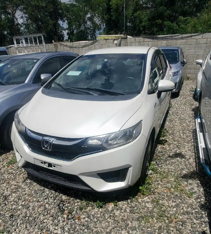 Honda Fit Hybrida 2018  en Santo Domingo Este Foto 7221091-3.jpg