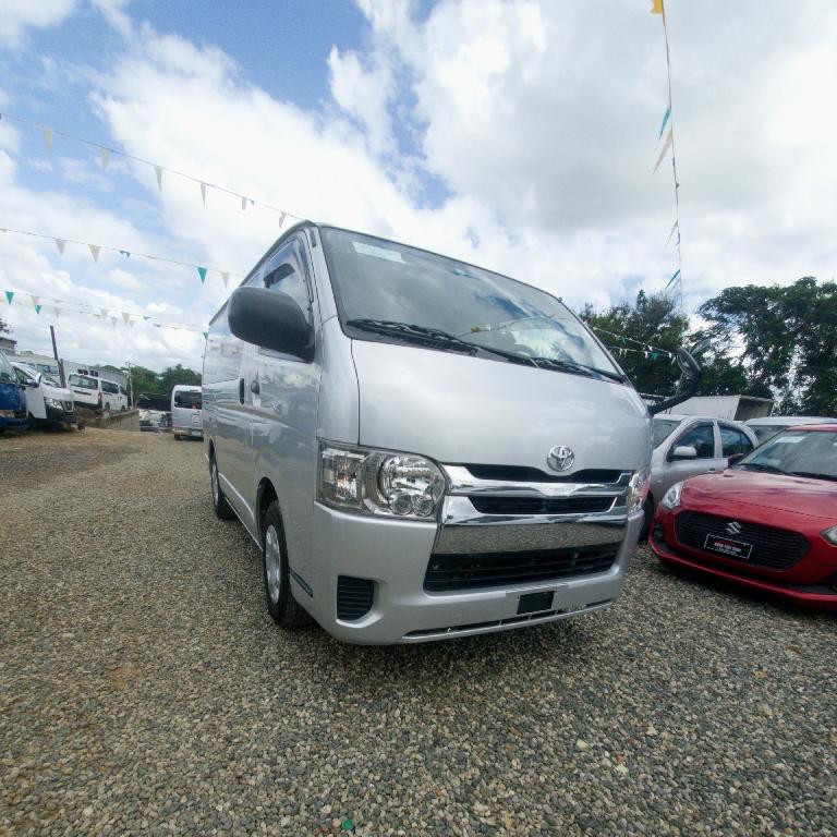 Toyota Haice 2019 Diésel Automatica en Santo Domingo Este Foto 7221099-3.jpg