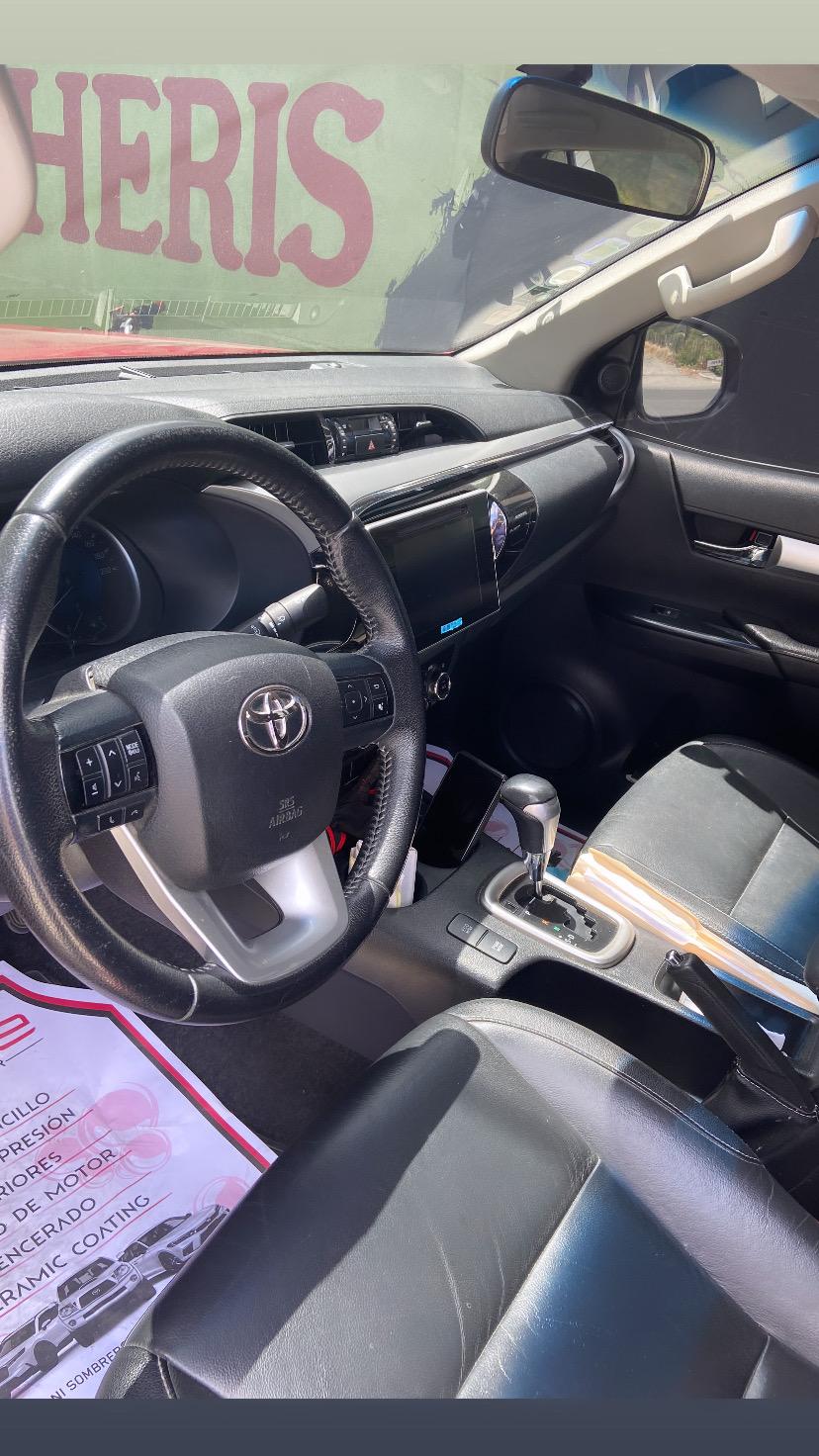 Toyota Hilux SRV 2019 en Peravia Foto 7221296-10.jpg