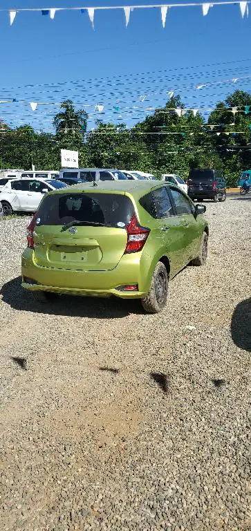 Nissan Note 2018  en Santo Domingo Este Foto 7221394-5.jpg