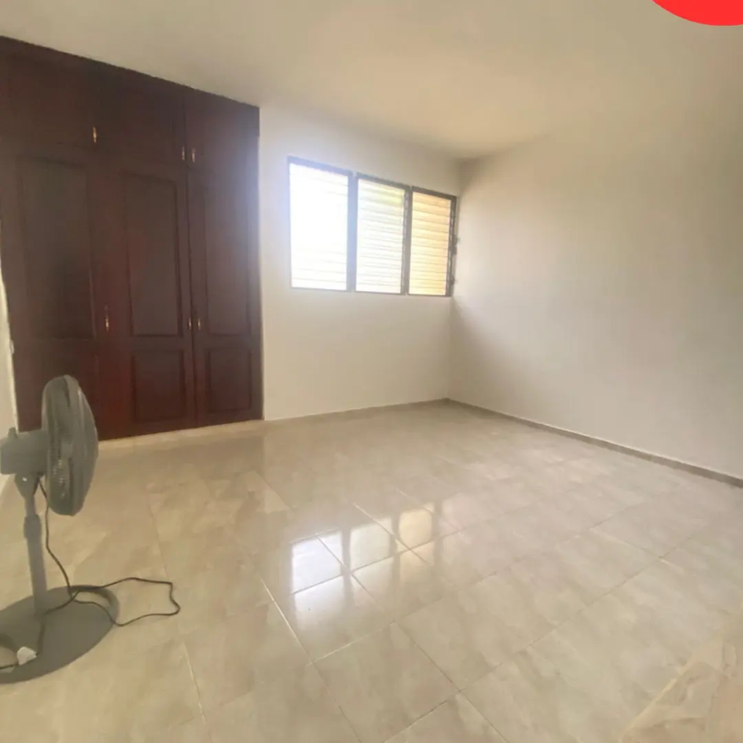 Casa en Santiago Remodelada en Venta Los Laureles 3-Hab 2-B Marq 2-Aut Foto 7221662-4.jpg