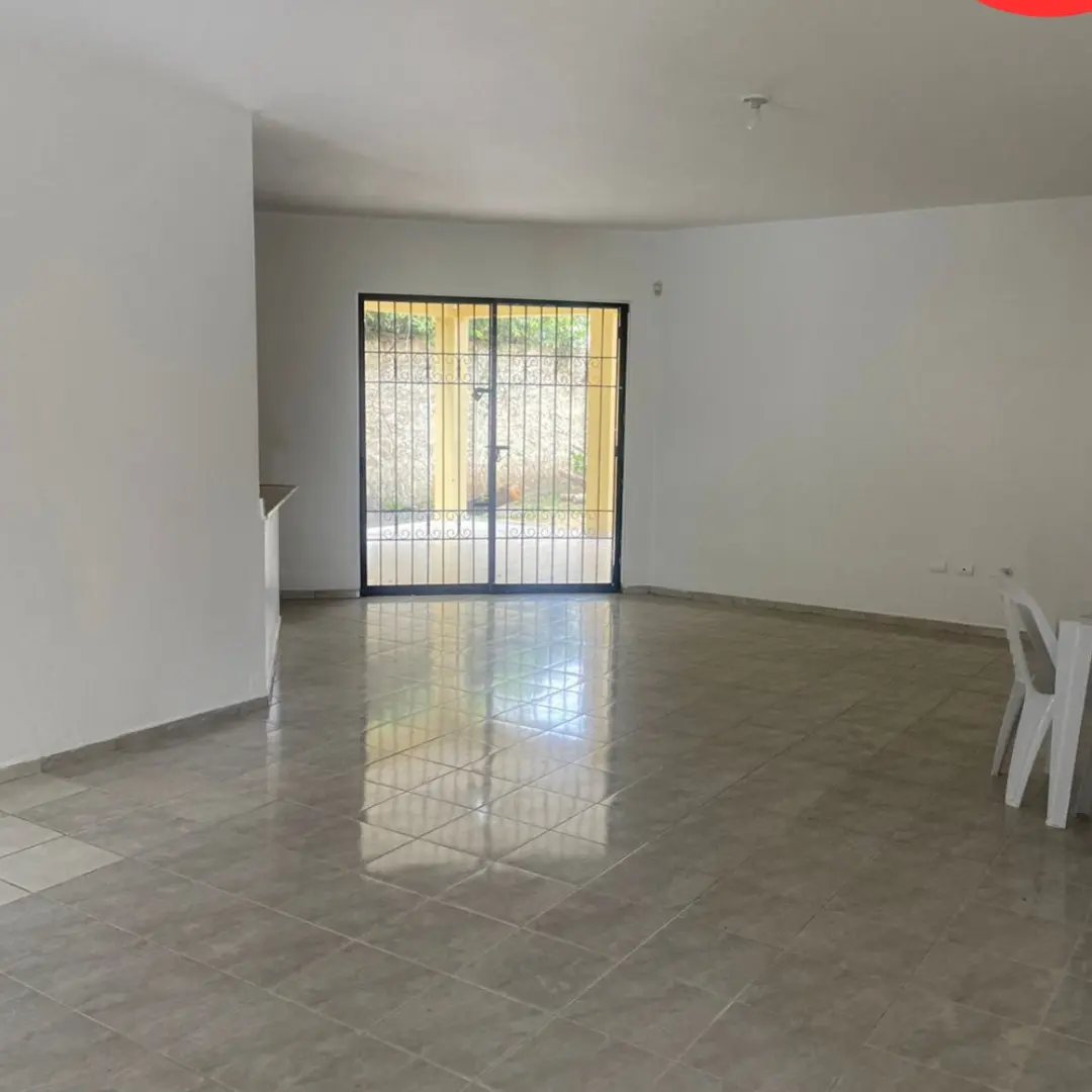 Casa en Santiago Remodelada en Venta Los Laureles 3-Hab 2-B Marq 2-Aut Foto 7221662-8.jpg