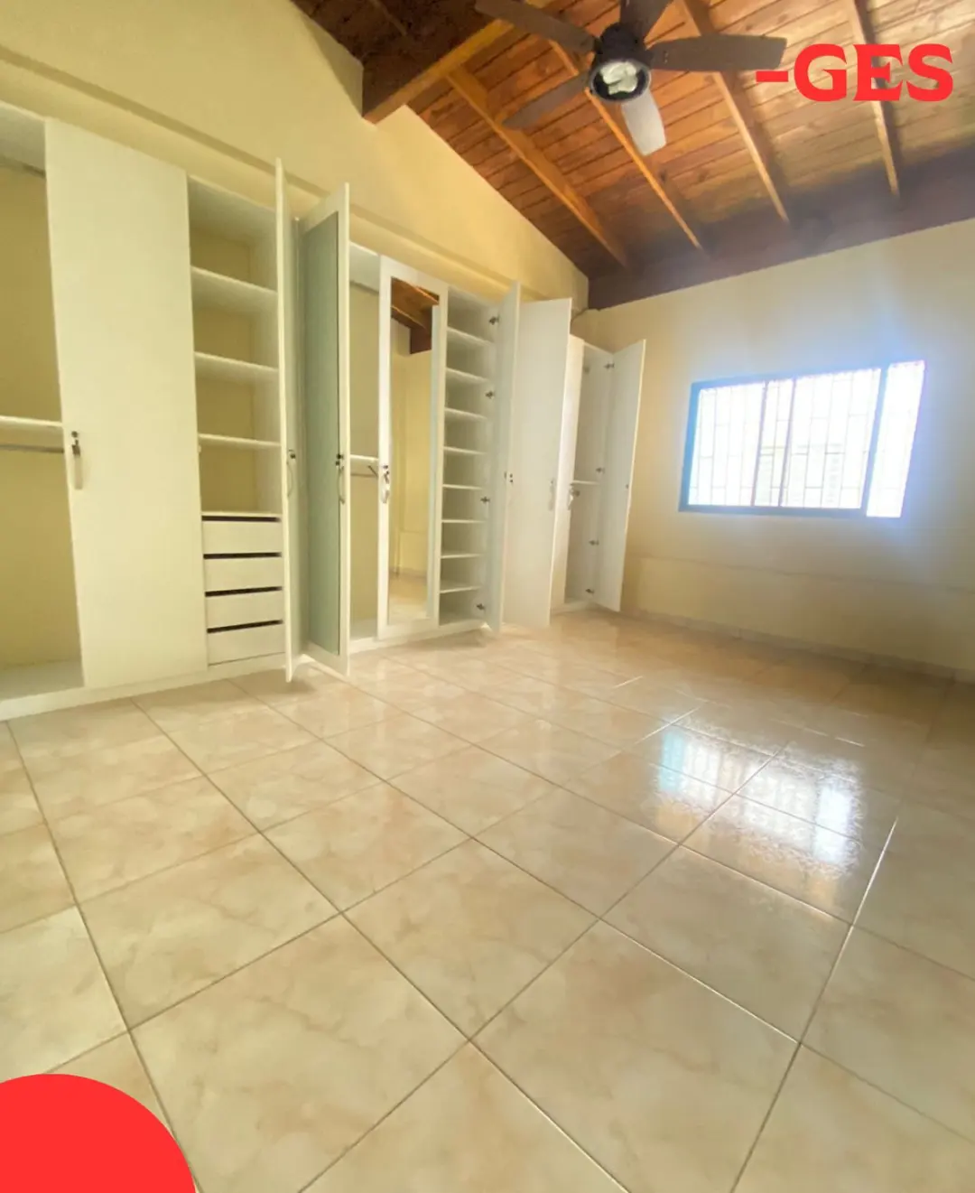 Exclusiva Casa en Alquiler Las Praderas  2do Nivel 4-Hab 4-B Parqueos  Foto 7221768-3.jpg