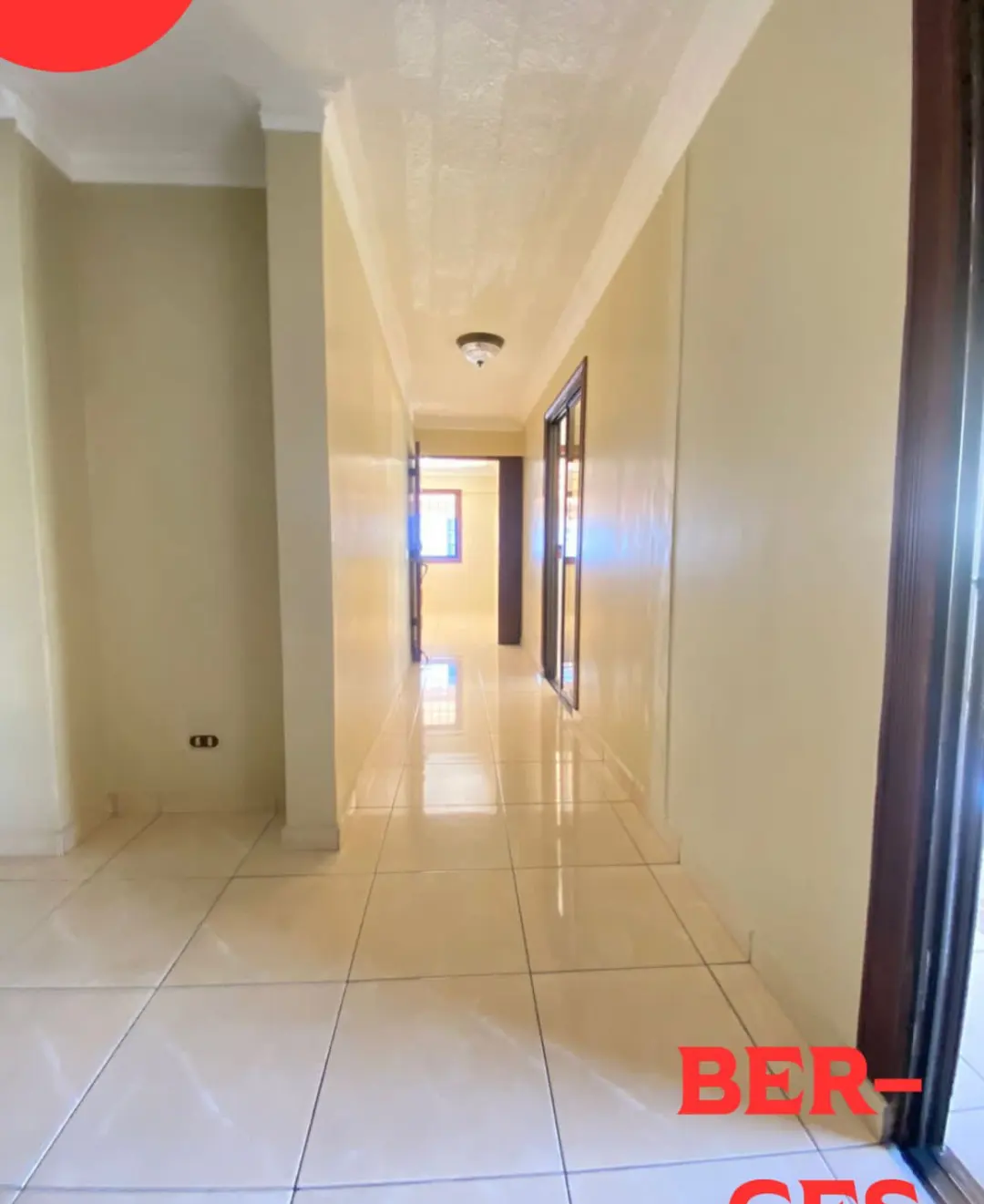 Exclusiva Casa en Alquiler Las Praderas  2do Nivel 4-Hab 4-B Parqueos  Foto 7221768-6.jpg