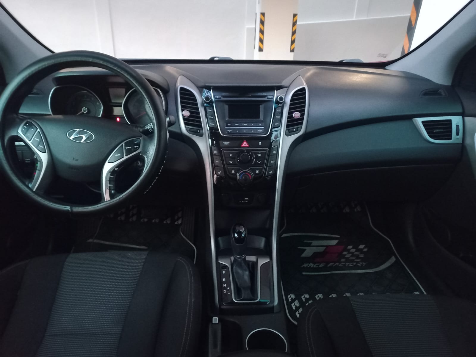  Vendo Hyundai Elantra GT 2016  Foto 7221897-K3.jpg