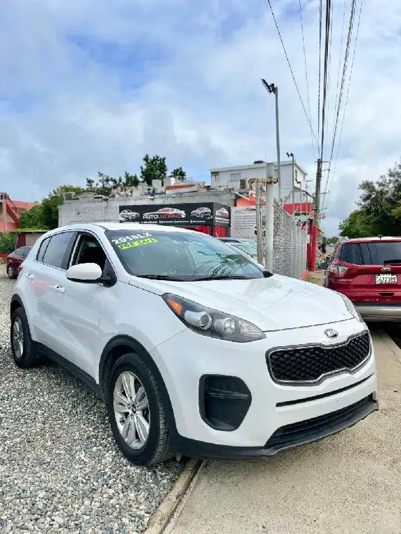 KIA SPORTAGE LX 2018  Foto 7222149-9.jpg