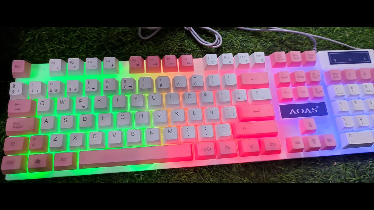 Combo teclado y mouse rosa Foto 7223065-1.jpg