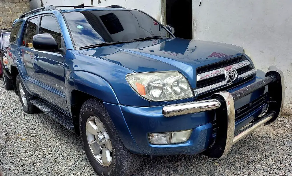 Toyota 4runner 2005 gasolina sr5 full 4x4 sunroof en piel americana  Foto 7223977-10.jpg