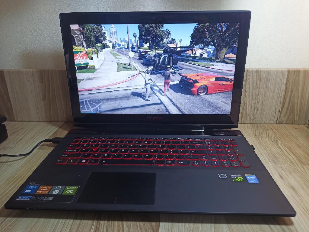 Laptop GAMER Lenovo Y50 touch i7-4700HQ 8GB 500gb SSD 2GB GeForce GTX  Foto 7224089-1.jpg
